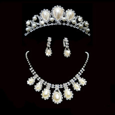 Beautiful Crystal Earring Necklace Tiara Set Wedding Bridal Jewelry Collection