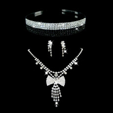 Beautiful Crystal Earring Necklace Tiara Set Wedding Bridal Jewelry Collection