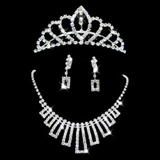 Beautiful Crystal Earring Necklace Tiara Set Wedding Bridal Jewelry Collection