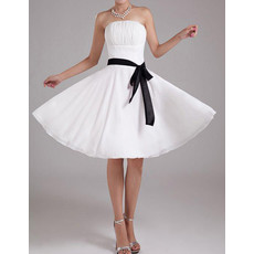 Affordable Romantic A-Line Strapless Knee Length Chiffon Wedding Dress for Summer Beach Wedding