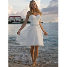 Classic Charming A-Line Sweetheart Knee Length Short Beach Wedding Dress