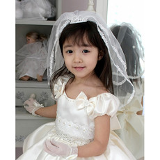 Lovely 2 Layers White Tulle Flower Girl Veils with Tiaras