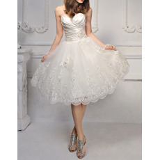 Informal Modern Sweetheart Knee Length Satin Organza Wedding Dress