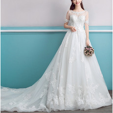 Fashionable Chapel Train Organza Bridal Wedding Dress with Short Sleeves