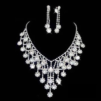 Pretty Crystal Earring Necklace Set Wedding Bridal Jewelry Collection