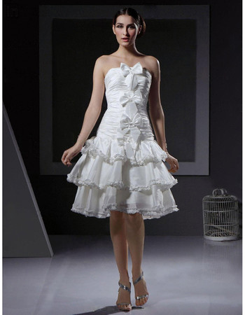 Inexpensive Charming A-Line Strapless Short Informal Wedding Dress