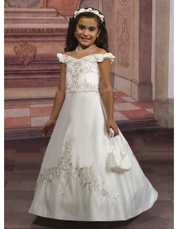 Classic Adorable A-Line Embroidered White First Communion Dress/ Flower Girl Dress