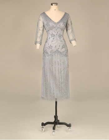Affordable Elegant V-Neck Short Satin Tulle Mother Dress with 3/4 Long Sleeves