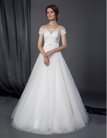 Classic A-Line Off-the-shoulder Tulle Wedding Dress with Short Sleeves