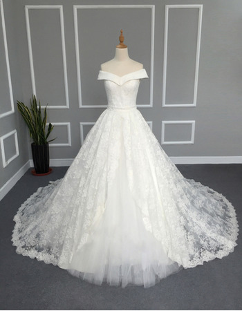 Chic Modern A-Line Off-the-shoulder Cathedral Lace Wedding Dress