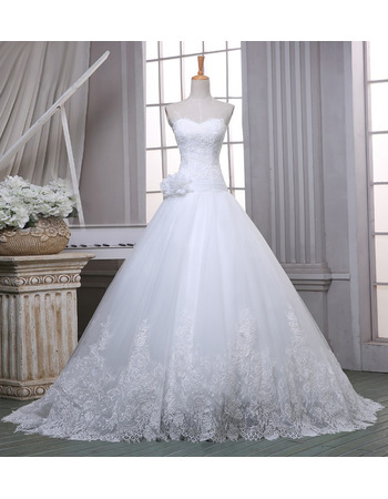 Charming Ball Gown Sweetheart Sweep Train Organza Wedding Dress