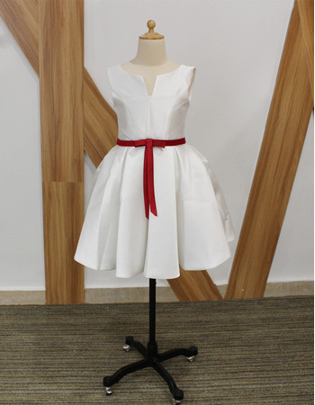 Inexpensive Cute Sleeveless Short Taffeta Flower Girl Dresses with Belts