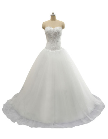 Classic A-Line Sweetheart Court Train Lace-Up Wedding Dress