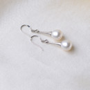 Elegant White 8-9mm Off-Round Freshwater Natural Pearl Earring Set