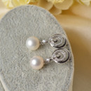 Fashionable Beautiful White Round 8.5-9mm Freshwater Natural Pearl Earring Set
