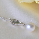 Beautiful White 8-11mm Round Freshwater Natural Pearl Earring and Pendant Set