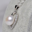 Bridal Pearl Pendants