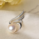 Bridal Pearl Pendants