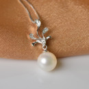 Bridal Pearl Pendants