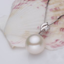 Bridal Pearl Pendants