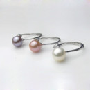 Beautiful Pink/ White/ Purple 8.5 - 9mm Freshwater Round Pearl Ring